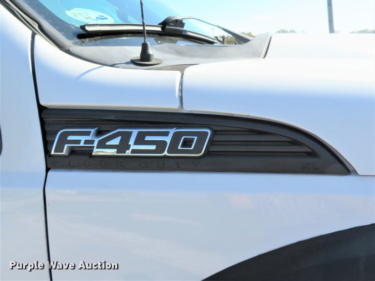 image for item DI3797 2014 Ford F450 Super Duty XL  utility truck with crane