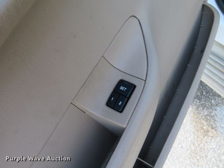 image for item DI3801 2002 Ford Excursion Limited  SUV