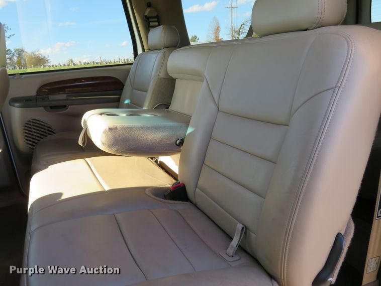 image for item DI3801 2002 Ford Excursion Limited  SUV