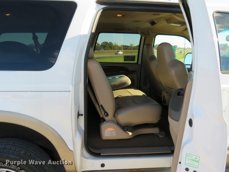 image for item DI3801 2002 Ford Excursion Limited  SUV