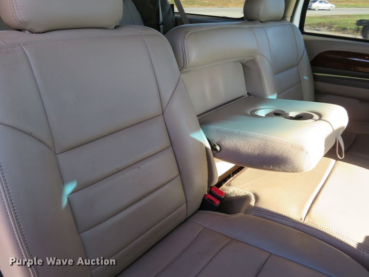 image for item DI3801 2002 Ford Excursion Limited  SUV
