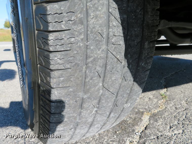 image for item DI3801 2002 Ford Excursion Limited  SUV