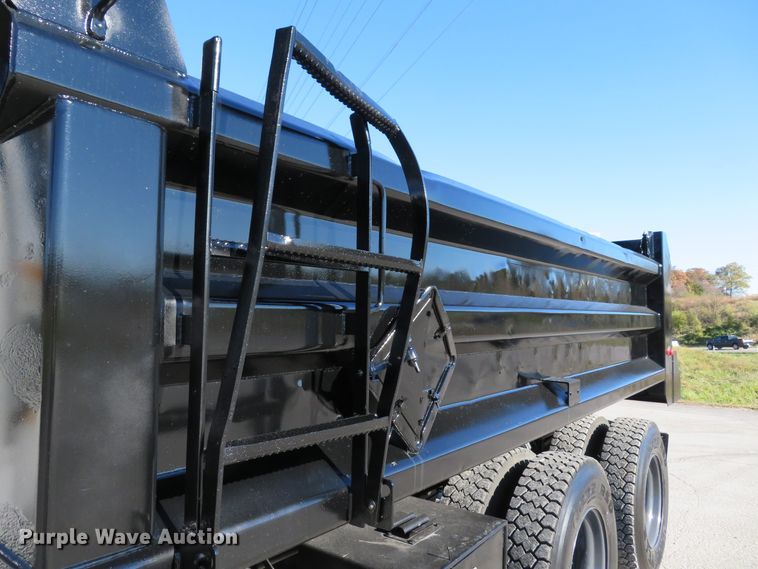 image for item DI3828 2008 Freightliner Business Class M2  dump truck