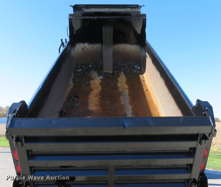 image for item DI3828 2008 Freightliner Business Class M2  dump truck