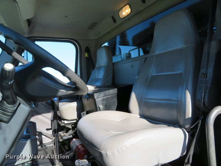 image for item DI3828 2008 Freightliner Business Class M2  dump truck