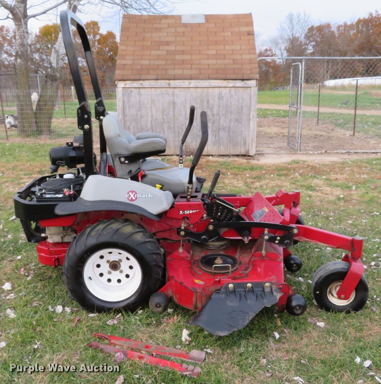 image for item DI3842 Exmark X Series ZTR lawn mower