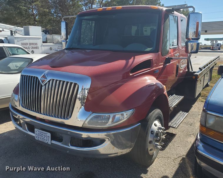 image for item DI5065 2012 International DuraStar 4300  rollback truck