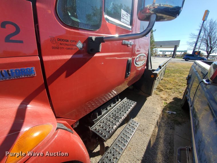 image for item DI5065 2012 International DuraStar 4300  rollback truck