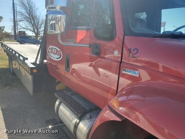 image for item DI5065 2012 International DuraStar 4300  rollback truck