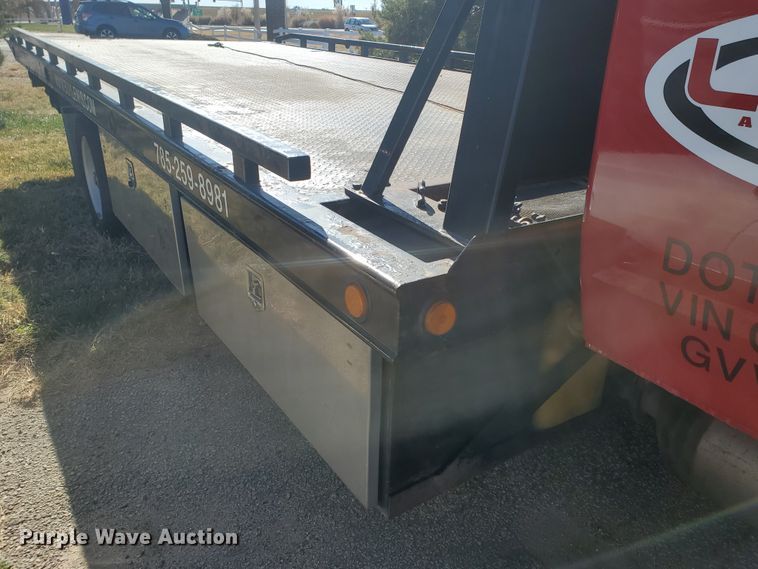 image for item DI5065 2012 International DuraStar 4300  rollback truck