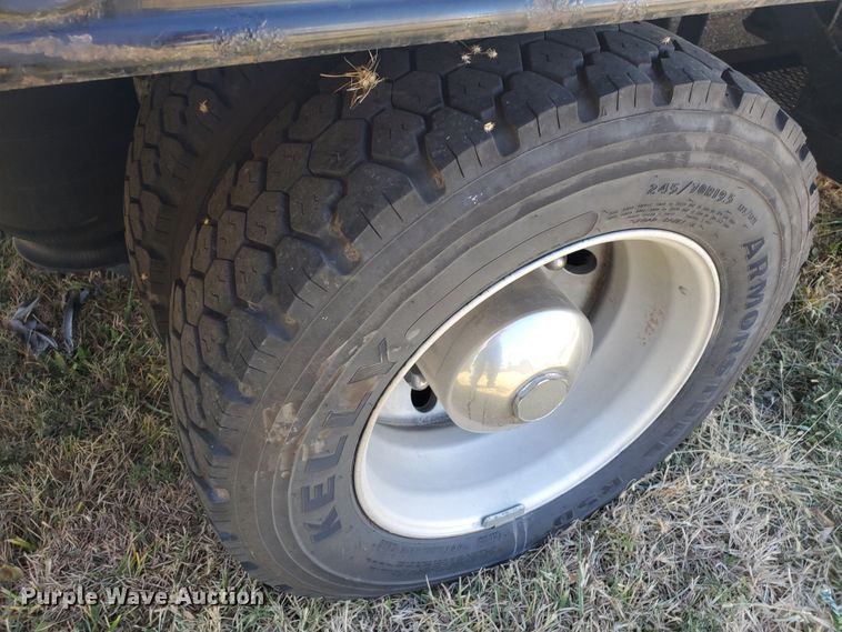 image for item DI5065 2012 International DuraStar 4300  rollback truck