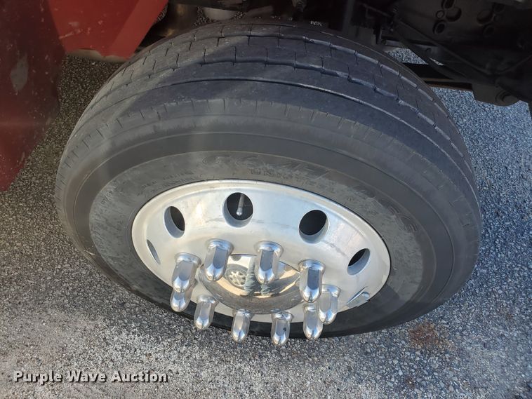 image for item DI5065 2012 International DuraStar 4300  rollback truck