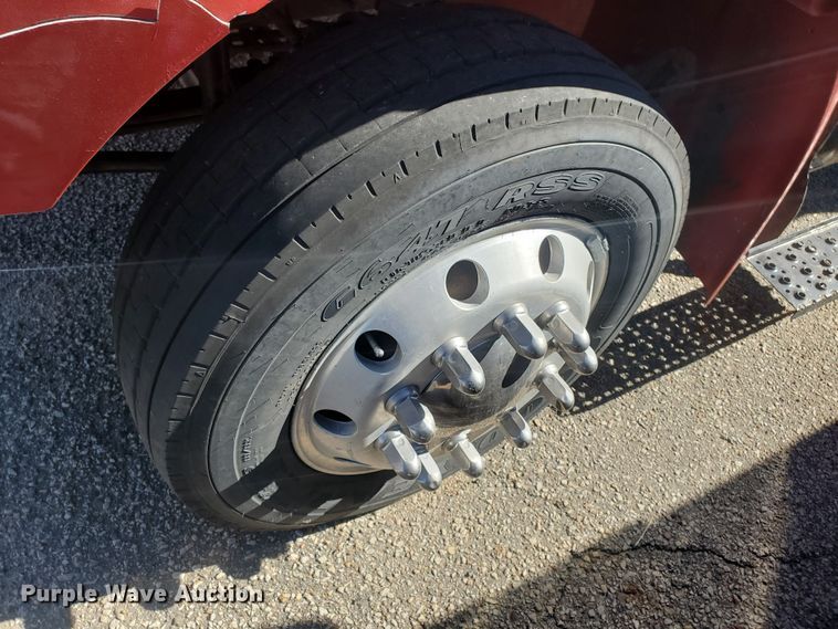 image for item DI5065 2012 International DuraStar 4300  rollback truck