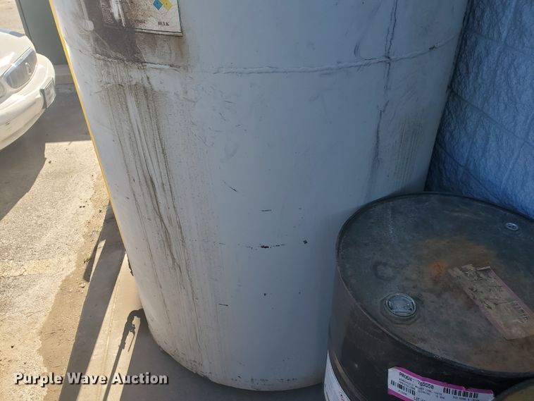 image for item DI5066 Bulk oil tank