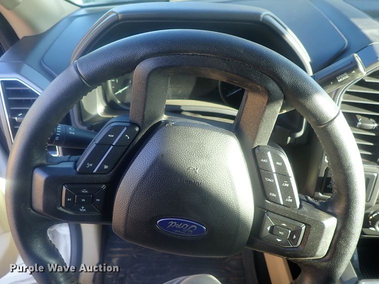 image for item DI7268 2018 Ford F150  SuperCrew pickup truck