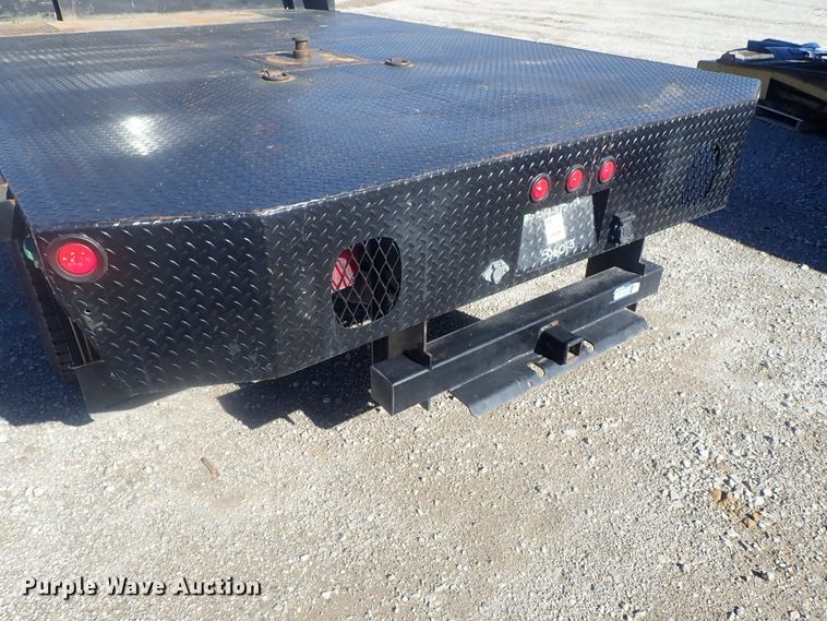 image for item DI7286 2017 Ford F550 Super Duty  SuperCab flatbed truck