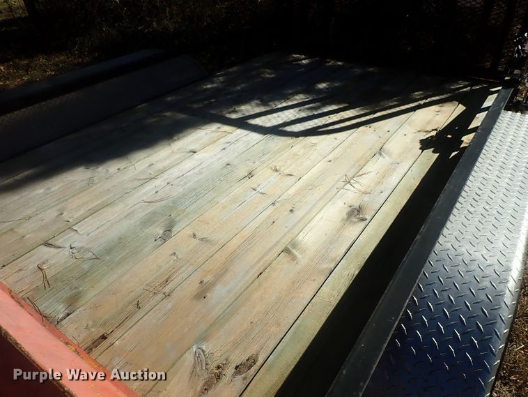 image for item DI7299 2005 PJ utility trailer