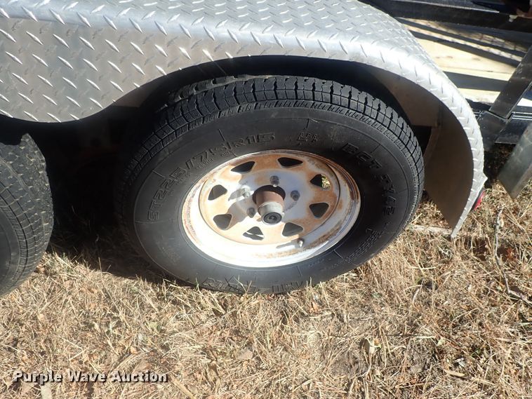 image for item DI7299 2005 PJ utility trailer