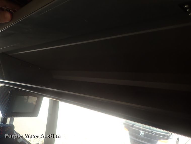 image for item DI7302 1997 Prevost H3-45  coach bus