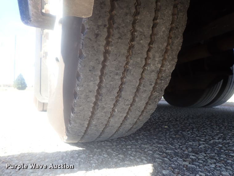 image for item DI7302 1997 Prevost H3-45  coach bus