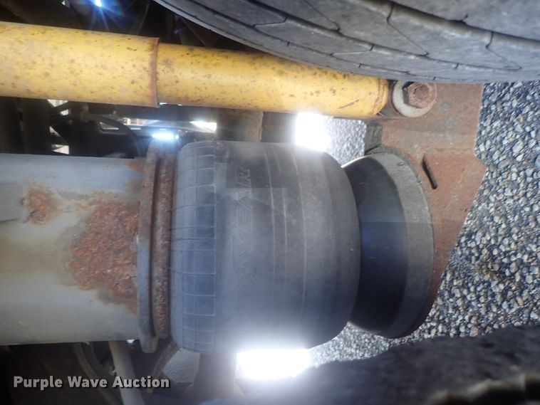 image for item DI7302 1997 Prevost H3-45  coach bus