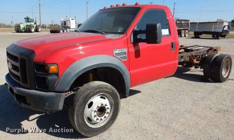 image for item DJ0275 2007 Ford F450 Super Duty XL  truck cab and chassis