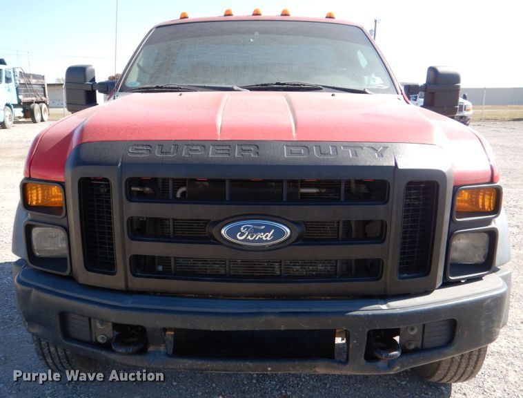 image for item DJ0275 2007 Ford F450 Super Duty XL  truck cab and chassis