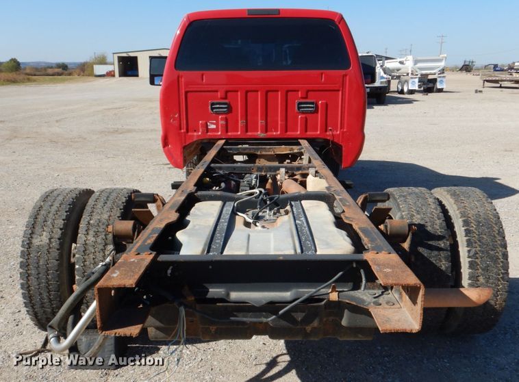 image for item DJ0275 2007 Ford F450 Super Duty XL  truck cab and chassis
