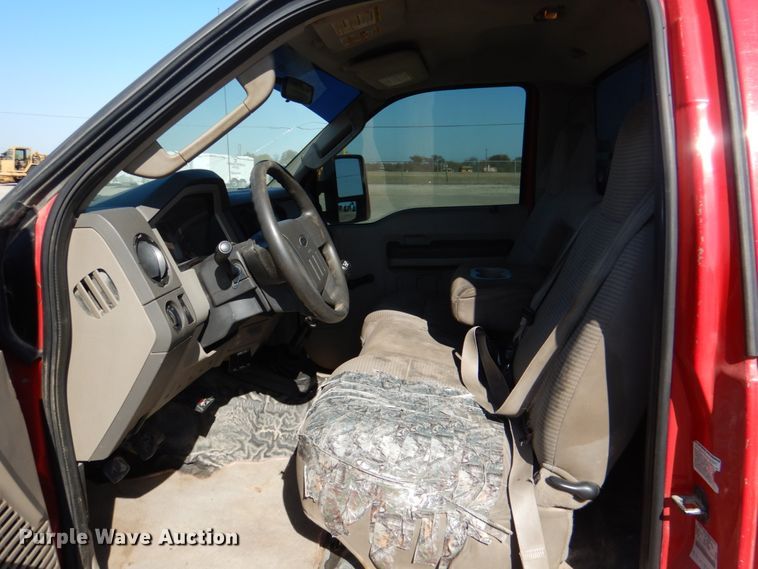 image for item DJ0275 2007 Ford F450 Super Duty XL  truck cab and chassis