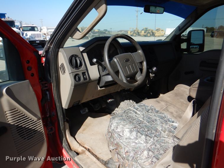 image for item DJ0275 2007 Ford F450 Super Duty XL  truck cab and chassis