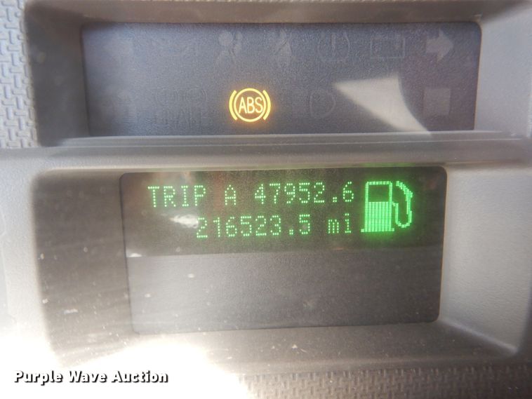 image for item DJ0275 2007 Ford F450 Super Duty XL  truck cab and chassis