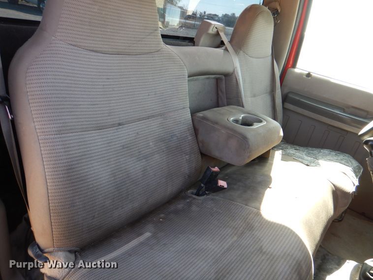 image for item DJ0275 2007 Ford F450 Super Duty XL  truck cab and chassis