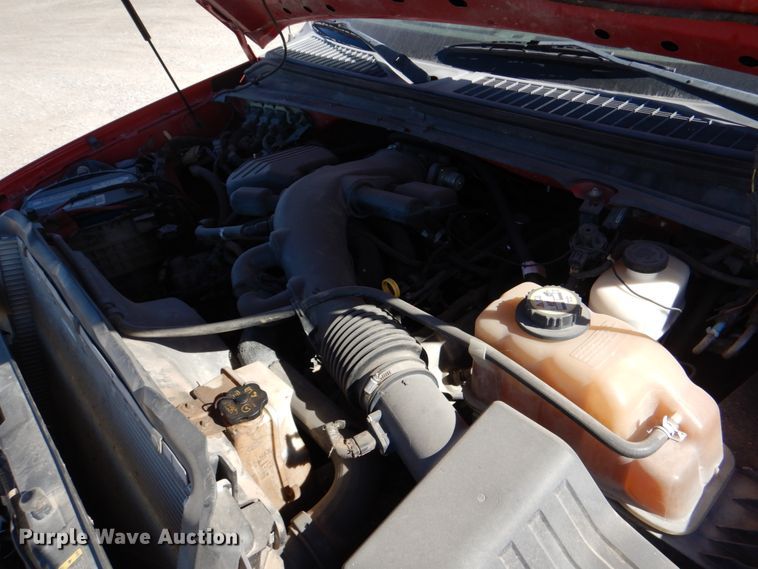 image for item DJ0275 2007 Ford F450 Super Duty XL  truck cab and chassis