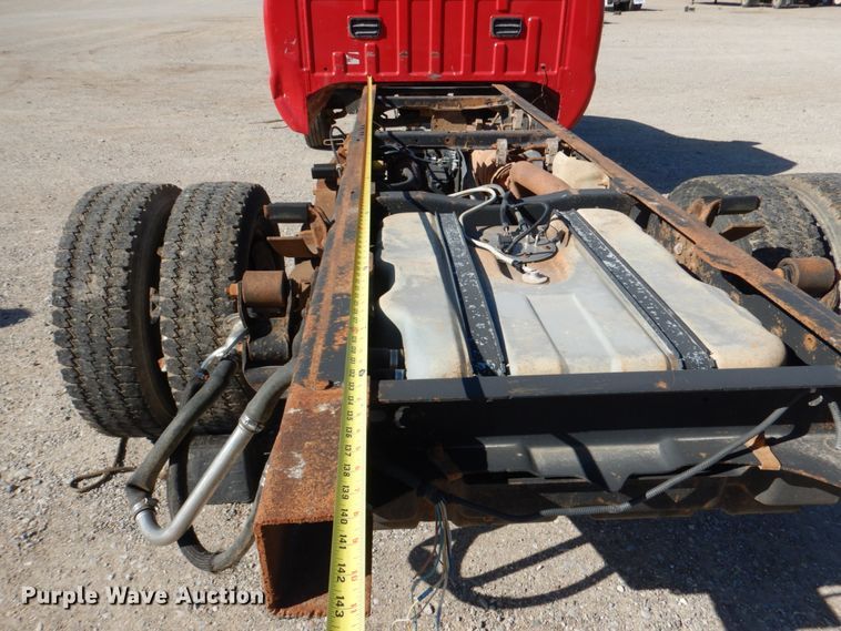 image for item DJ0275 2007 Ford F450 Super Duty XL  truck cab and chassis