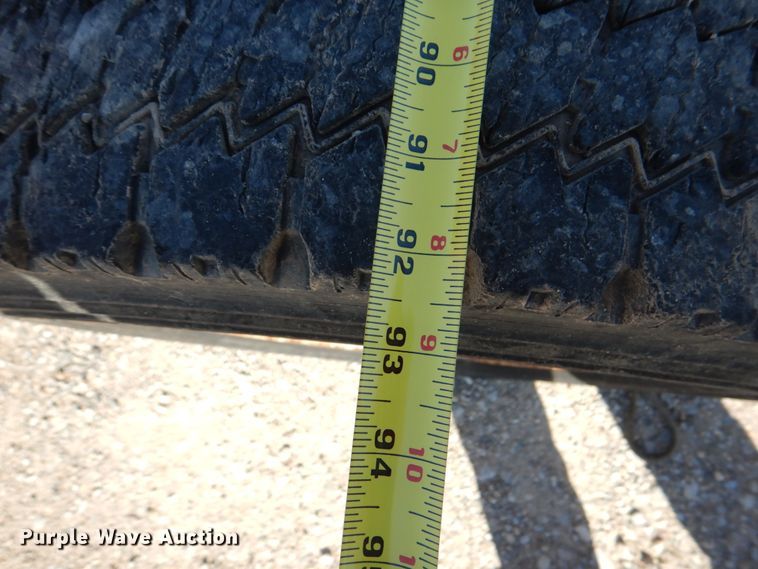 image for item DJ0275 2007 Ford F450 Super Duty XL  truck cab and chassis