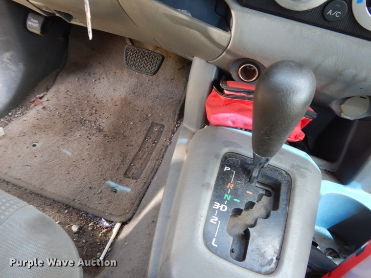 image for item DJ3479 2006 Toyota Tacoma  pickup truck