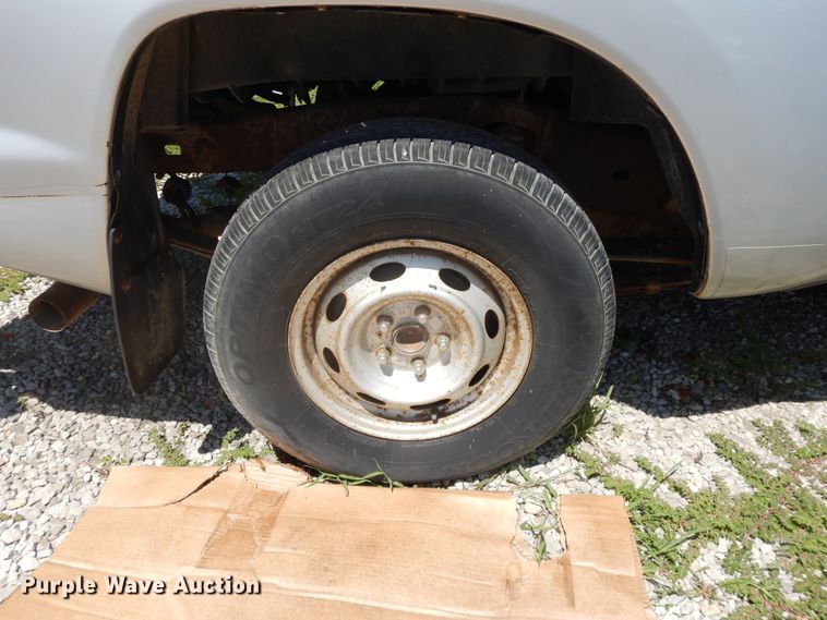 image for item DJ3479 2006 Toyota Tacoma  pickup truck