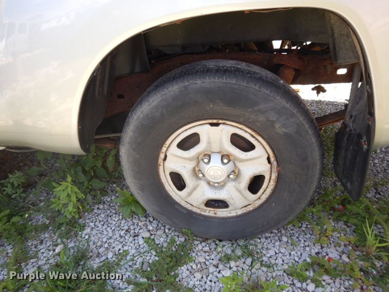 image for item DJ3479 2006 Toyota Tacoma  pickup truck