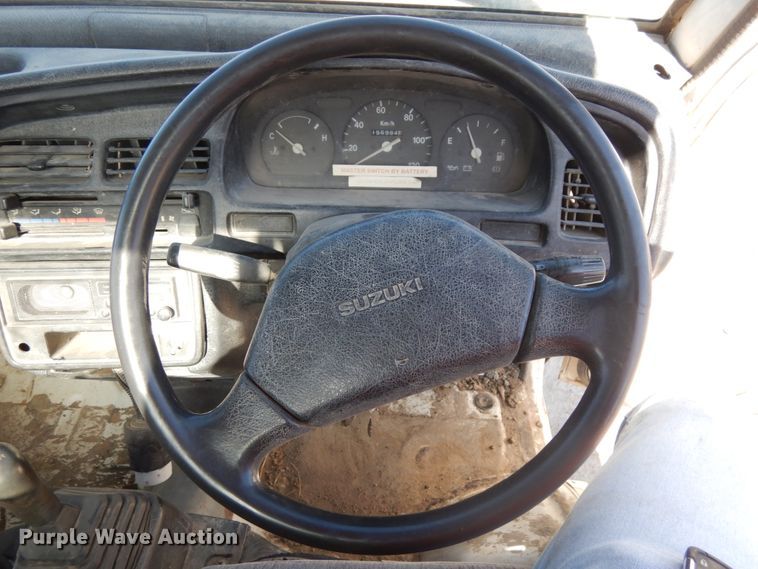 image for item DJ5778 Suzuki V-DD51T  mini truck