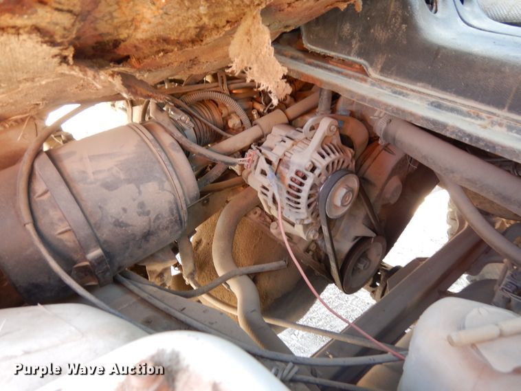 image for item DJ5778 Suzuki V-DD51T  mini truck