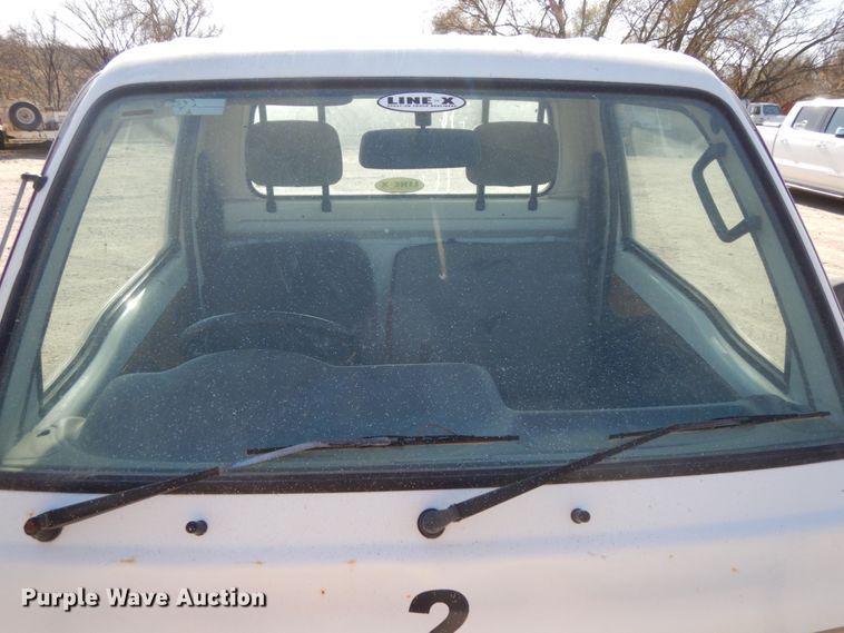 image for item DJ5778 Suzuki V-DD51T  mini truck