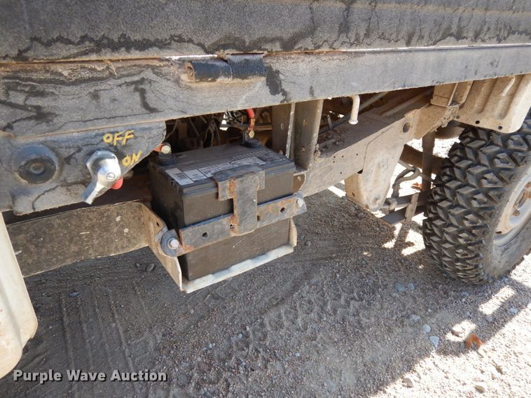 image for item DJ5778 Suzuki V-DD51T  mini truck