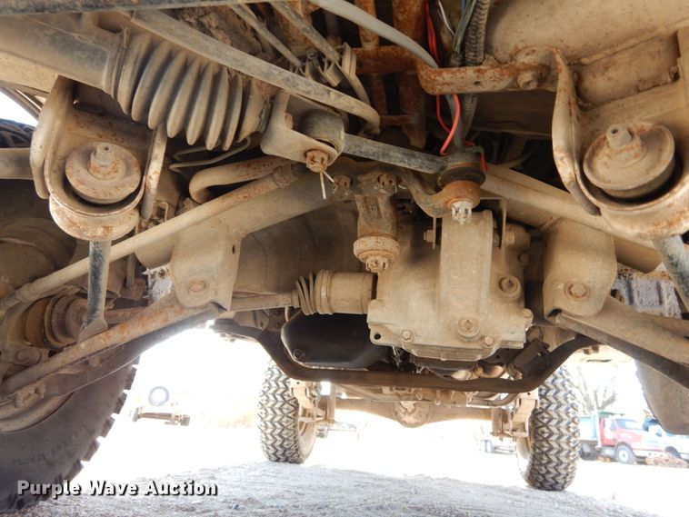 image for item DJ5778 Suzuki V-DD51T  mini truck