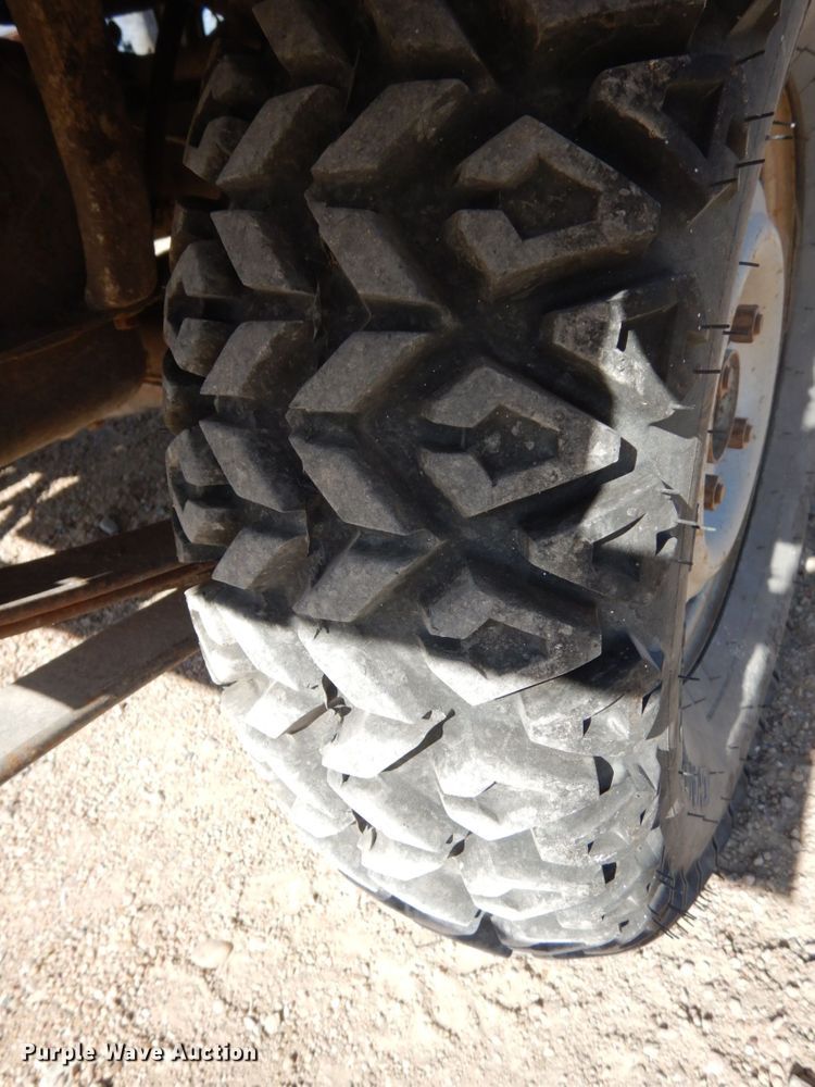 image for item DJ5778 Suzuki V-DD51T  mini truck