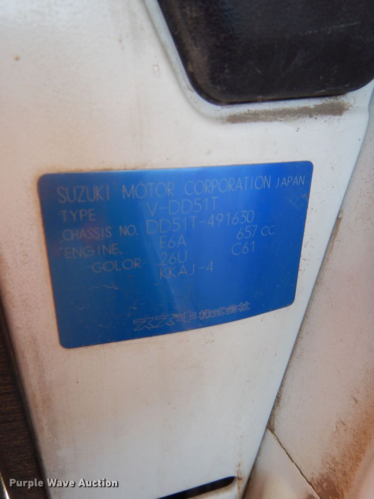 image for item DJ5778 Suzuki V-DD51T  mini truck