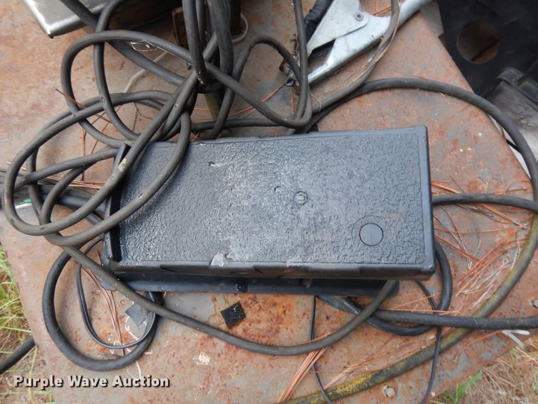 image for item DJ6652 (4) Miller welders