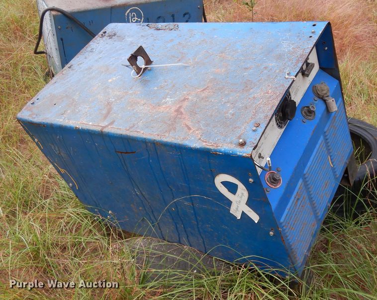 image for item DJ6652 (4) Miller welders