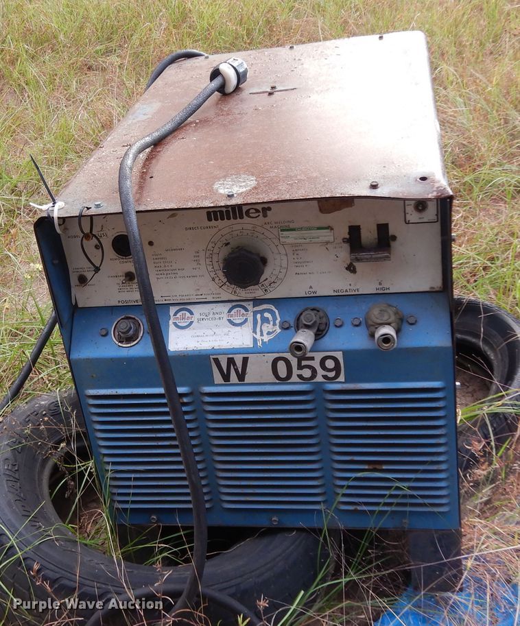 image for item DJ6652 (4) Miller welders