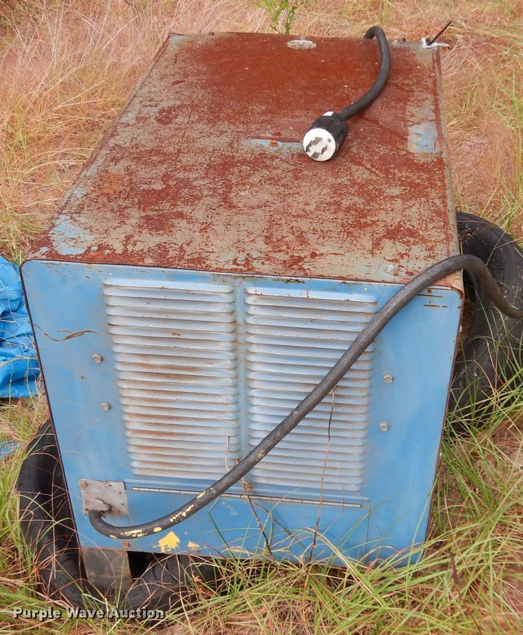 image for item DJ6652 (4) Miller welders