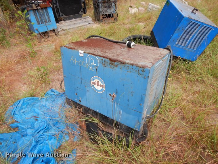 image for item DJ6652 (4) Miller welders